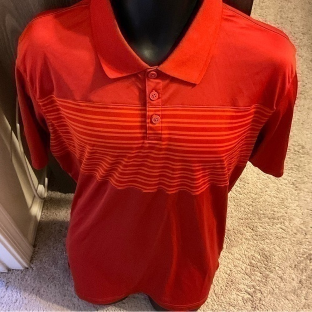 Mens used size XL red Columbia polo shirt striped Pre own items are as is
